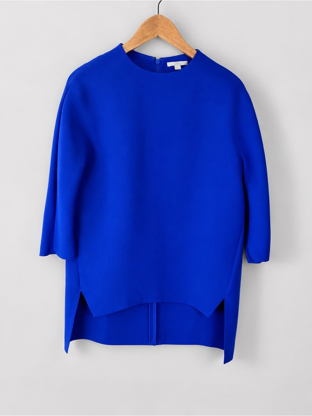 COS Women’s Cobalt Blue Boxy Top Size 4 3/4 Sleeve Crew Neck Minimalist Career